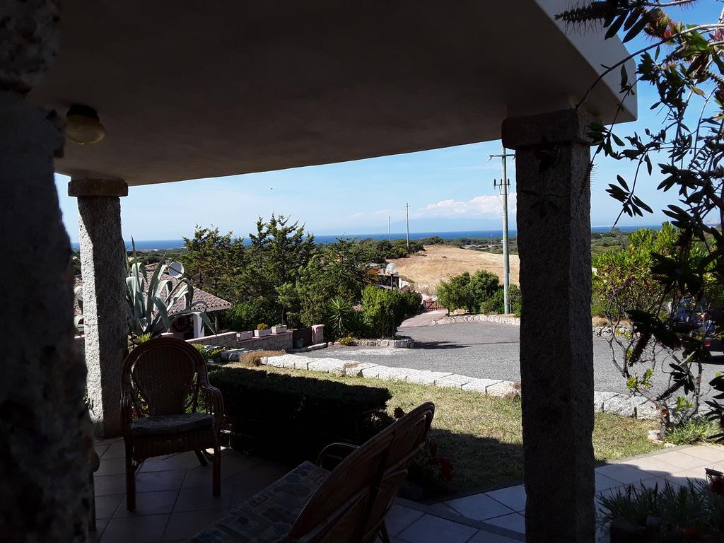 Sardinia Beach Apartments アリエントゥ エクステリア 写真