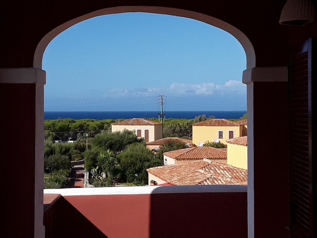 Sardinia Beach Apartments アリエントゥ エクステリア 写真