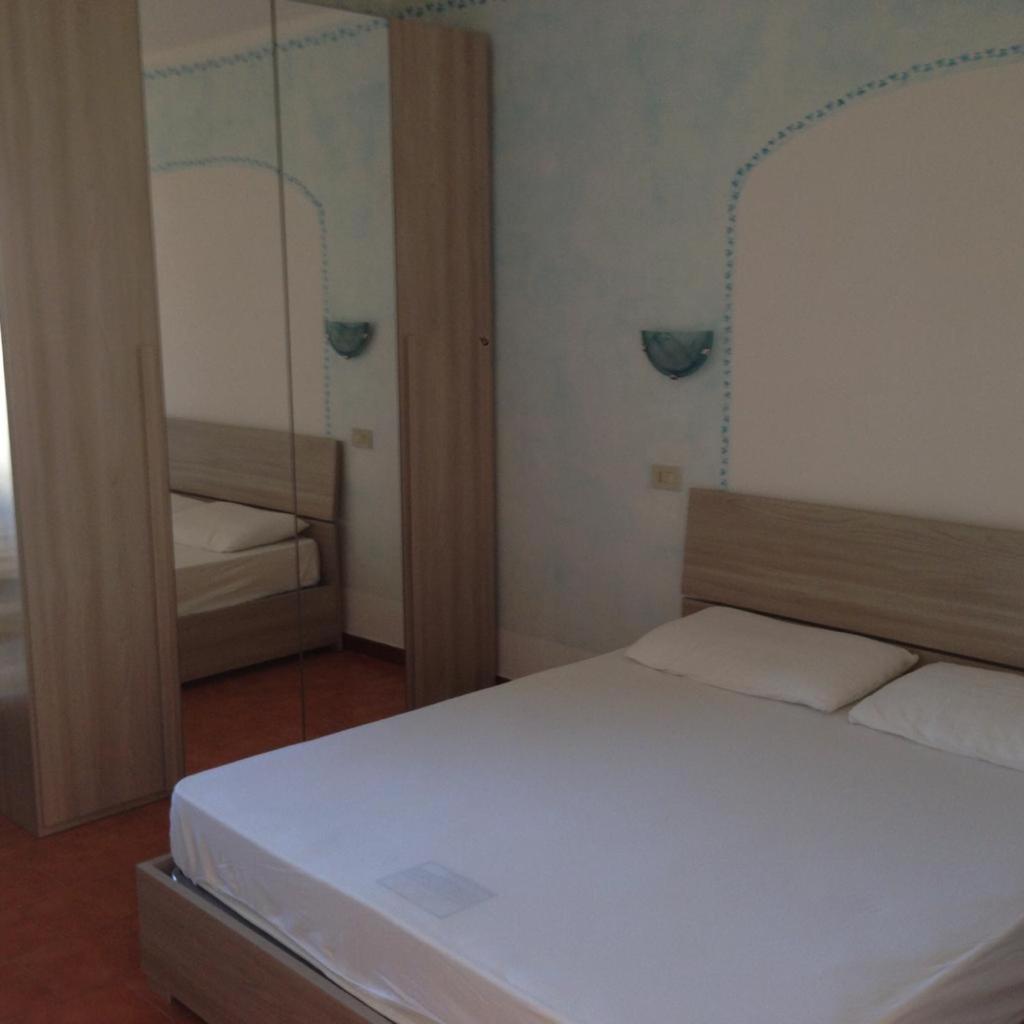 Sardinia Beach Apartments アリエントゥ エクステリア 写真